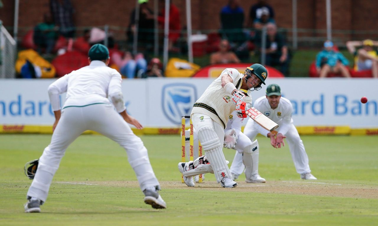 David Warner launches a lofted drive, South Africa v Australia, 2nd Test, 1st day, Port Elizabeth, March 9, 2018