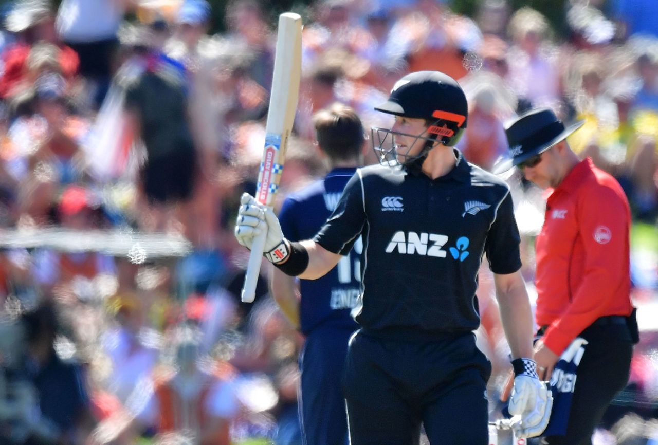 Henry Nicholls acknowledges his sixth ODI fifty, New Zealand v England, 5th ODI, Christchurch, March 10, 2018