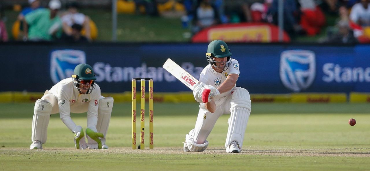 AB de Villiers prepares to sweep, South Africa v Australia, 2nd Test, 2nd day, Port Elizabeth, March 10, 2018