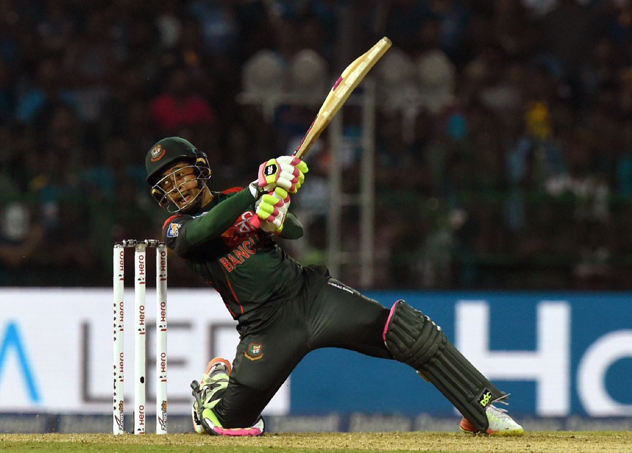 Mushfiqur Rahim clobbers one after dropping on one knee, Bangladesh v Sri Lanka, Nidahas T20I Tri-series, Colombo, March 10, 2018