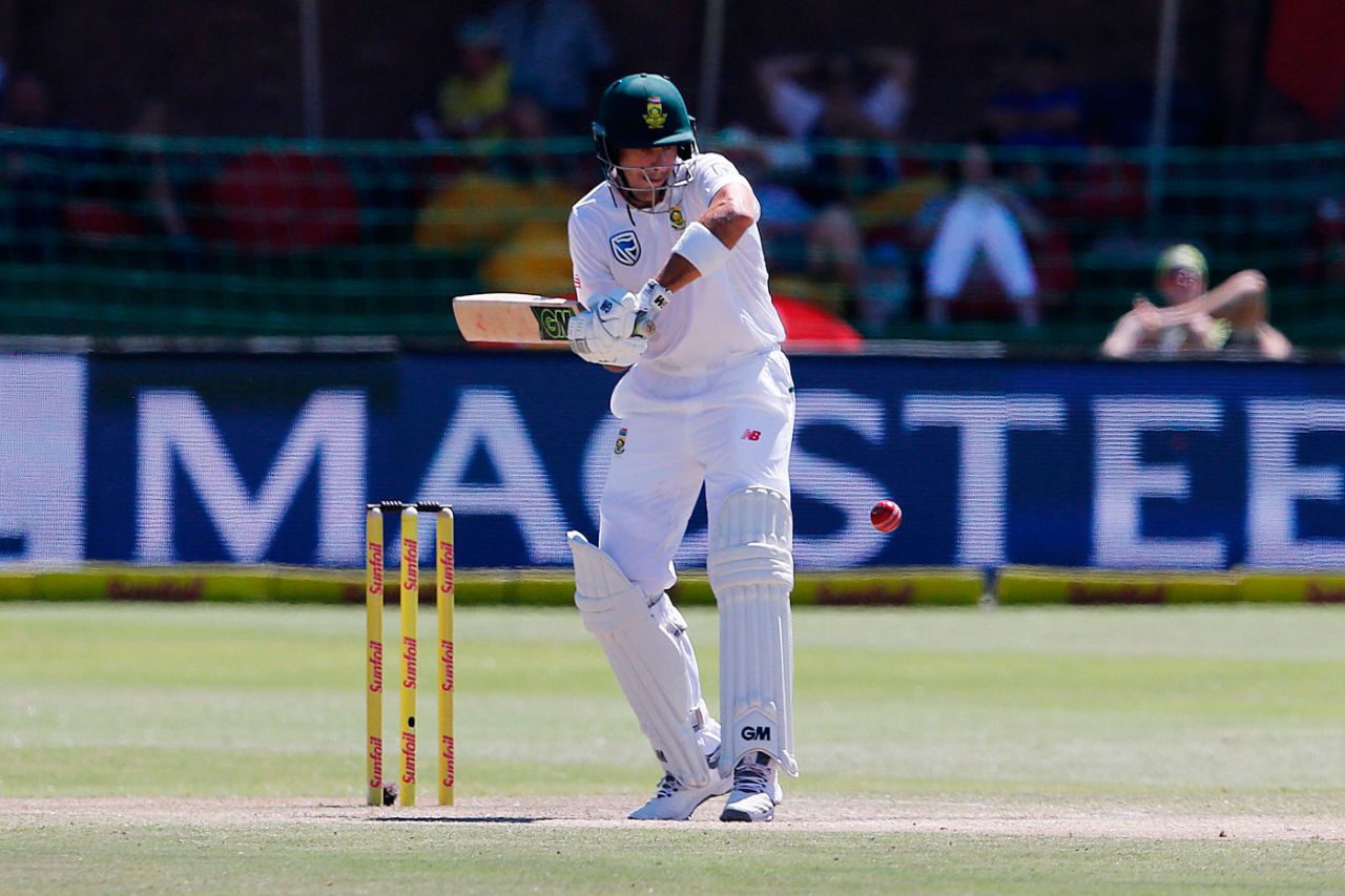 Aiden Markram looks to get behind the line, South Africa v Australia, 2nd Test, 4th day, Port Elizabeth, March 12, 2018