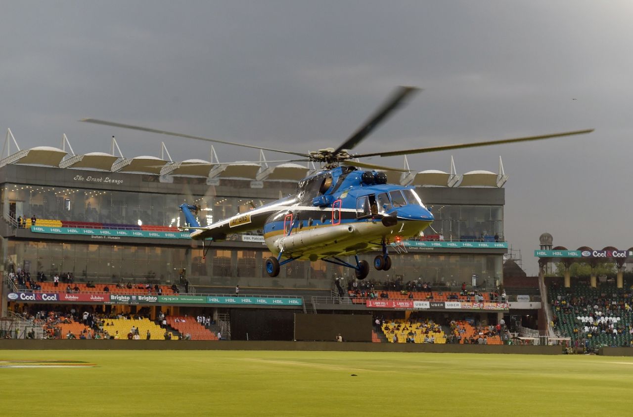 Choppers were brought on to dry up the outfield, Karachi Kings v Peshawar Zalmi, PSL 2018, Eliminator 2, Lahore