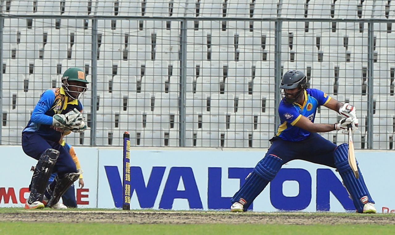 Hanuma Vihari plays a late cut, Abahani Limited v Gazi Group Cricketers, Dhaka Premier Division, Super League, Mirpur, March 24, 2018