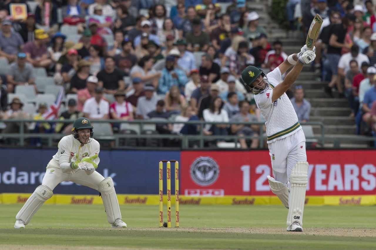 Aiden Markram lifts the ball for a six, South Africa v Australia, 3rd Test, Cape Town, 3rd day, March 24, 2018