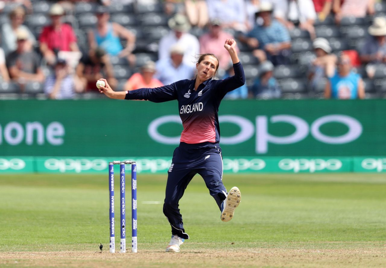 Jenny Gunn took the wicket of Chloe Tryon, England v South Africa, Women's World Cup semi-final, Bristol, July 18, 2017