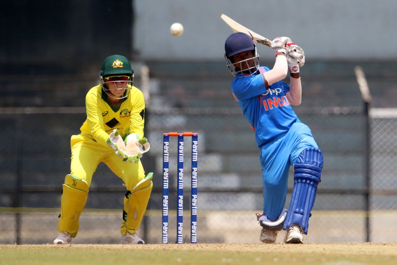 Pooja Vastrakar sends the ball down the ground, India v Australia, Tri-Nation Women's T20 Series, Mumbai, March 26, 2018