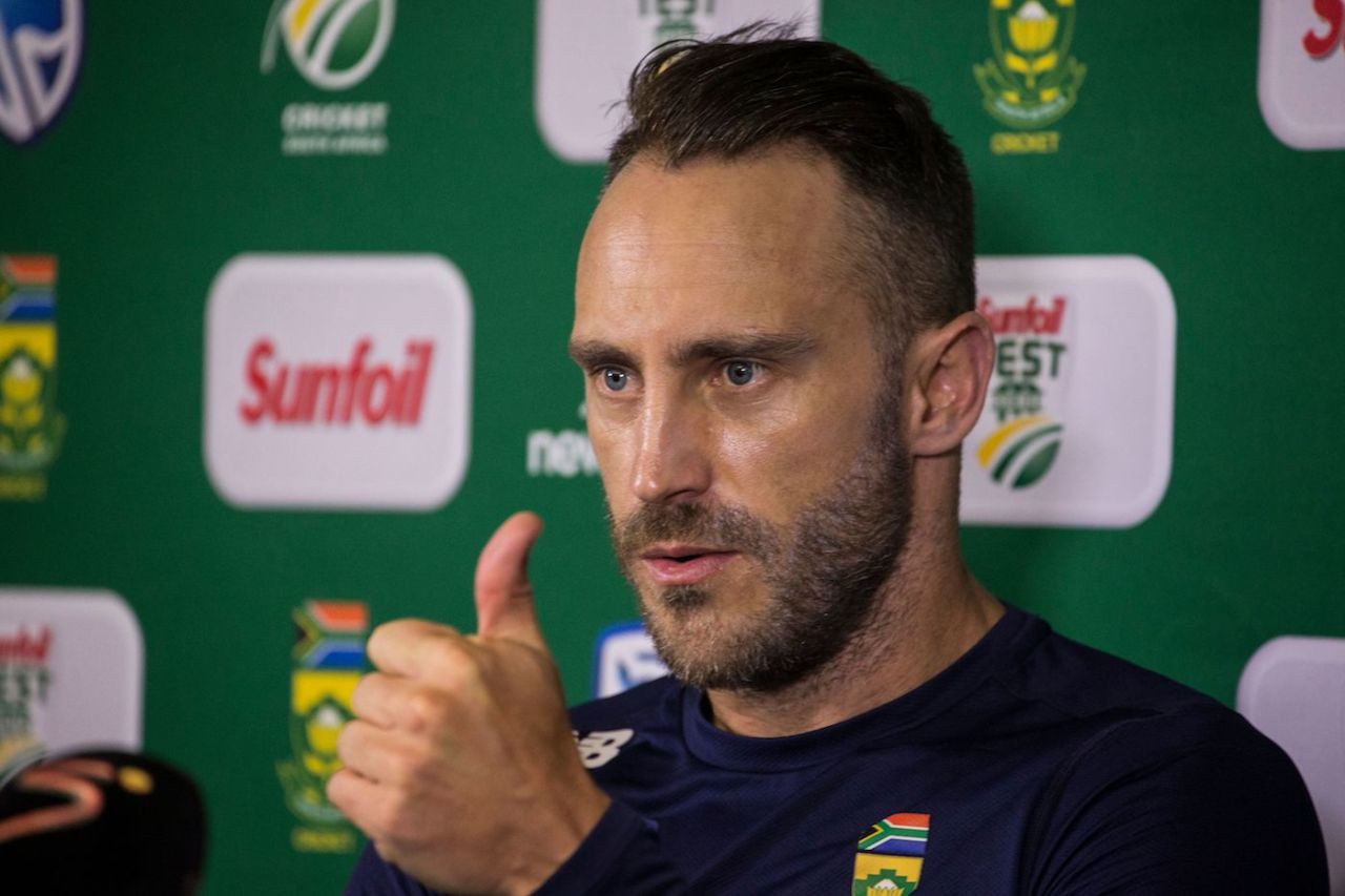 Faf du Plessis speaks to reporters on the eve of the fourth Test against Australia, Johannesburg, March 29, 2018