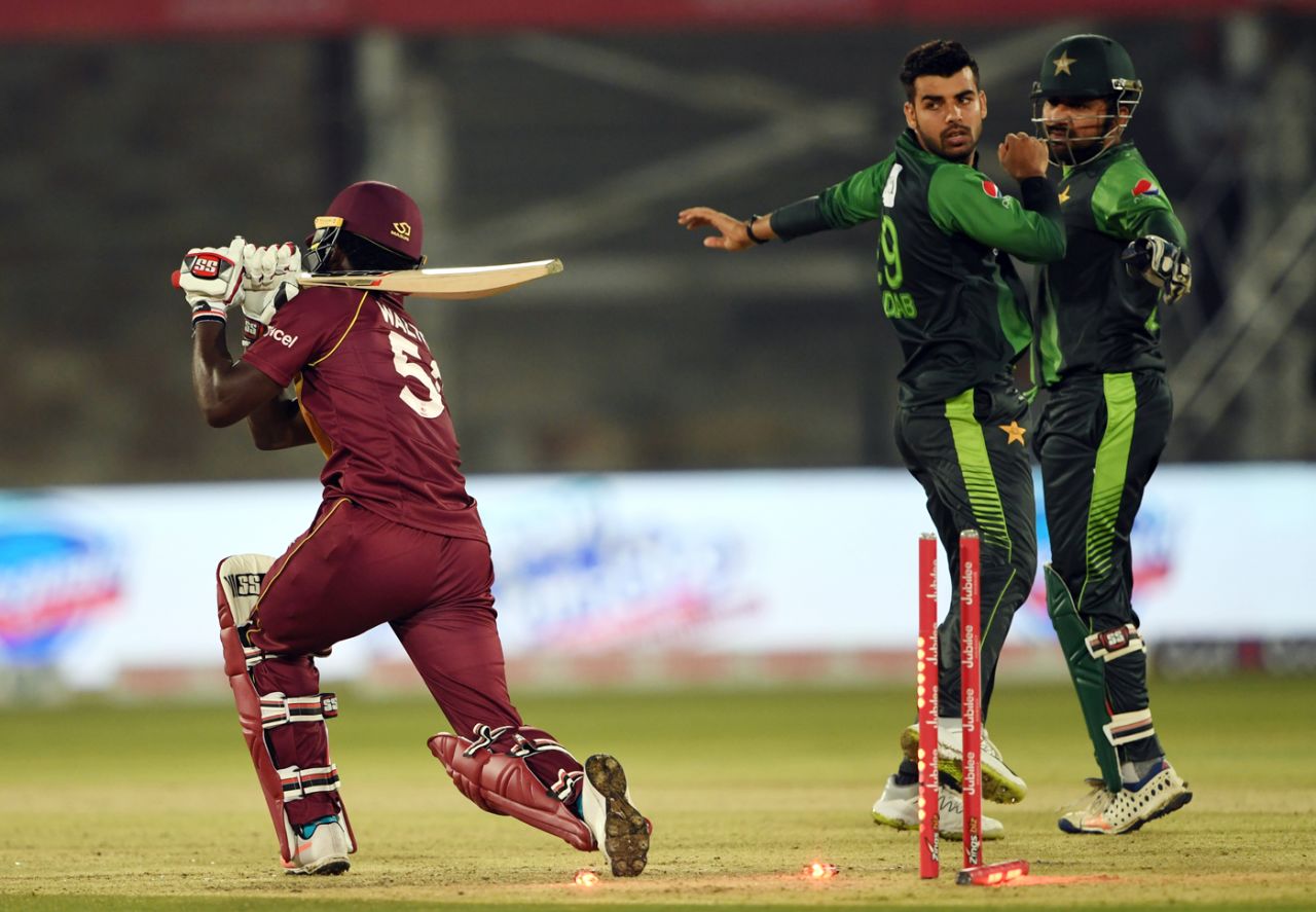 Shadab Khan and Sarfraz Ahmed celebrate a wicket, Pakistan v West Indies, 2nd T20I, Karachi, April 2, 2018