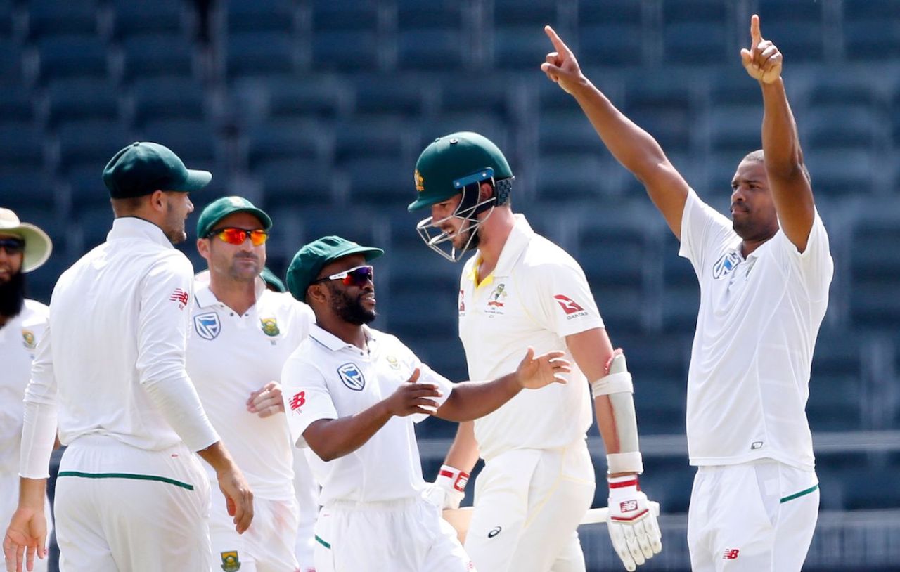 Vernon Philander celebrates another wicket, South Africa v Australia, 4th Test, Johannesburg, April 3, 2018