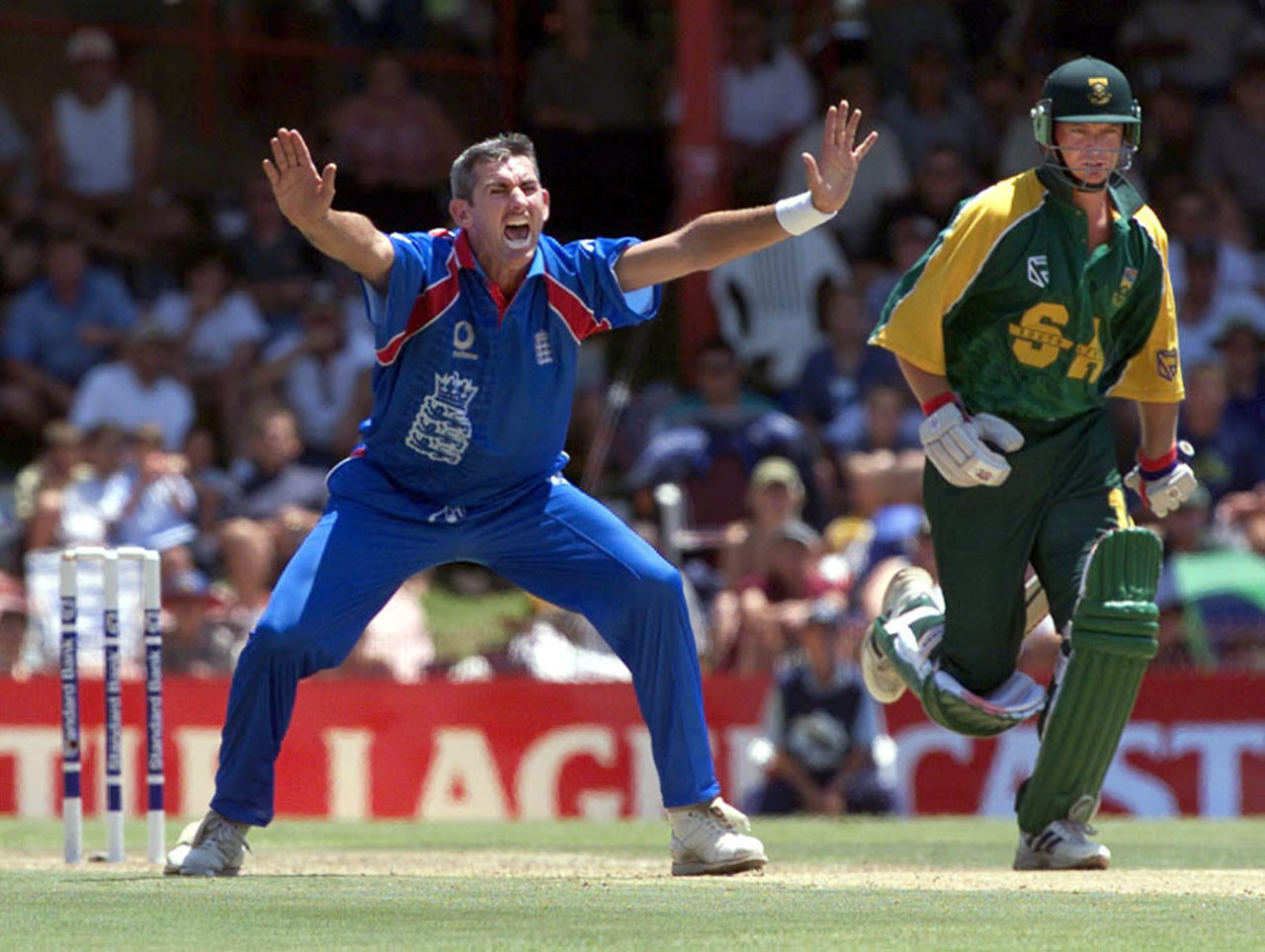 Andrew Caddick appeals for the wicket of Pieter Strydom, South Africa v England, second ODI, Bloemfontein, January 23, 2000