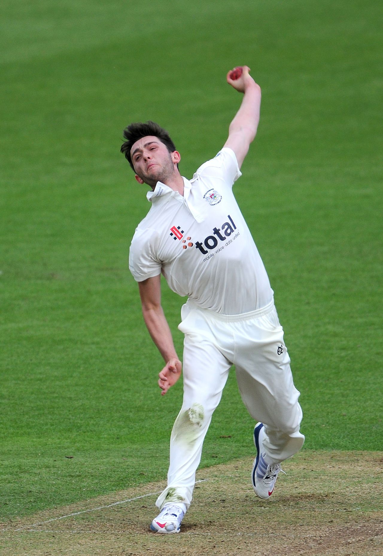 Matt Taylor in action for Gloucestershire, Gloucestershire v Durham, Bristol, May 2015