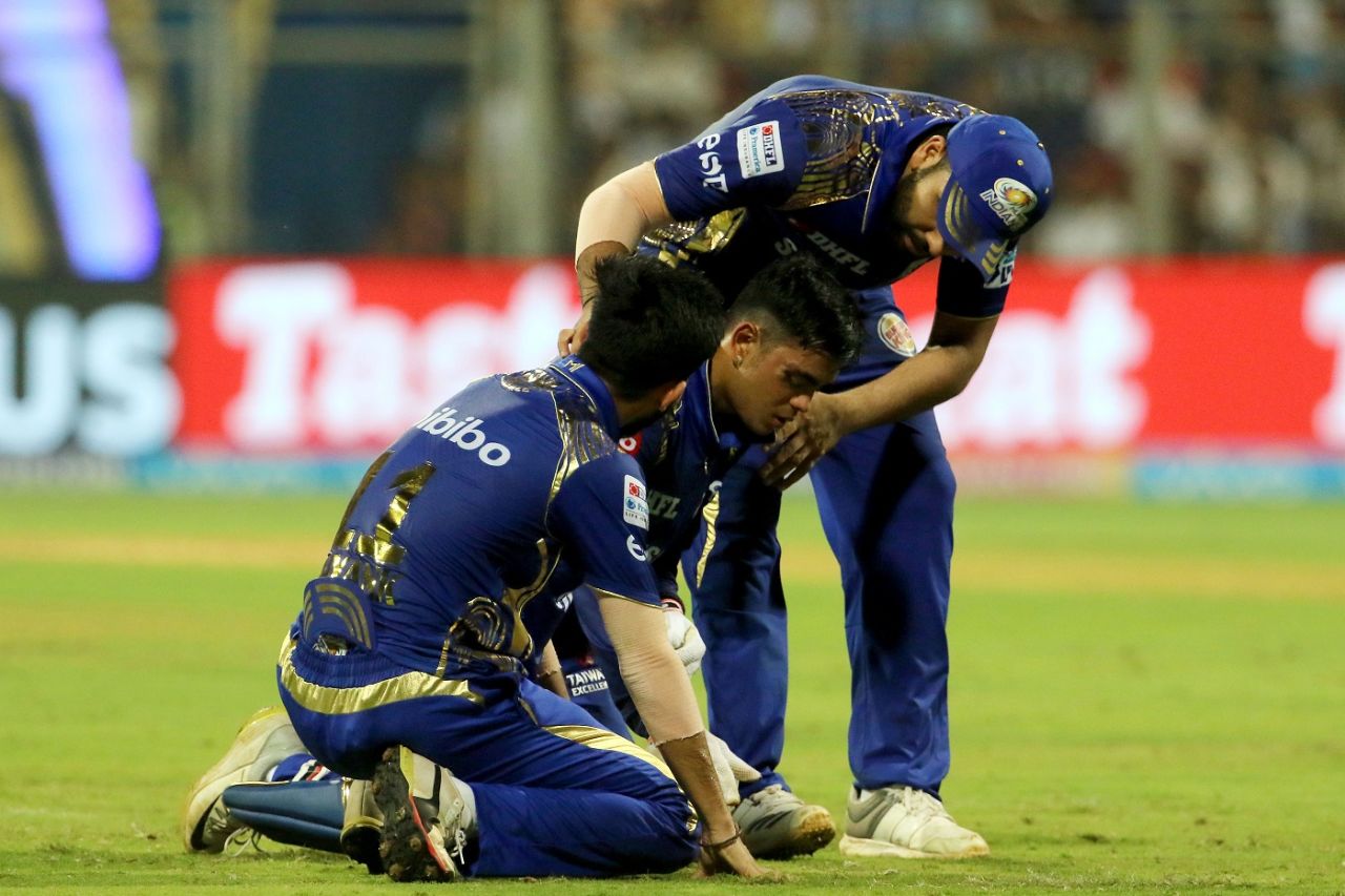 Ishan Kishan copped a blow to his right eye, Mumbai Indians v Royal Challengers Bangalore, IPL 2018, Mumbai, April 17, 2018