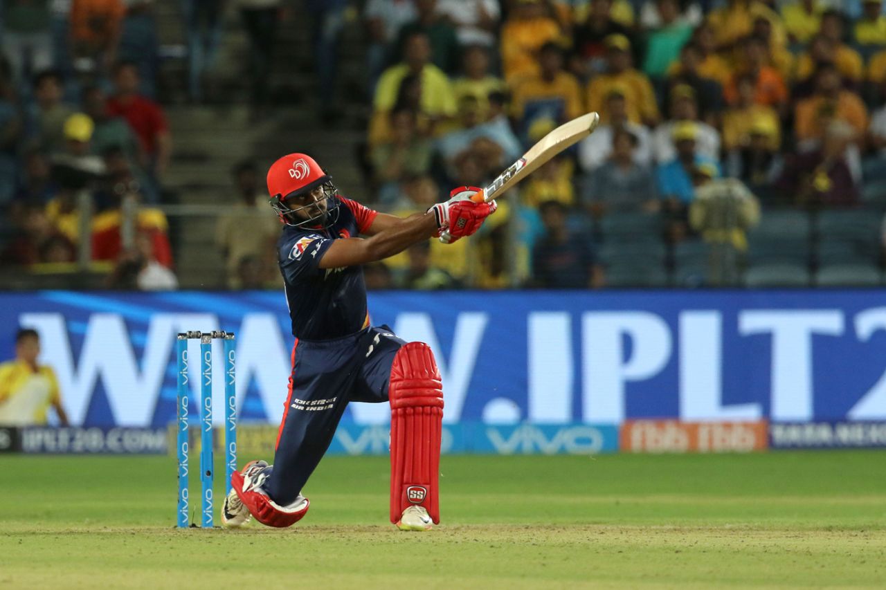 Vijay Shankar struck a slew of lusty blows, Chennai Super Kings v Delhi Daredevils, IPL 2018, Pune, April 30, 2018