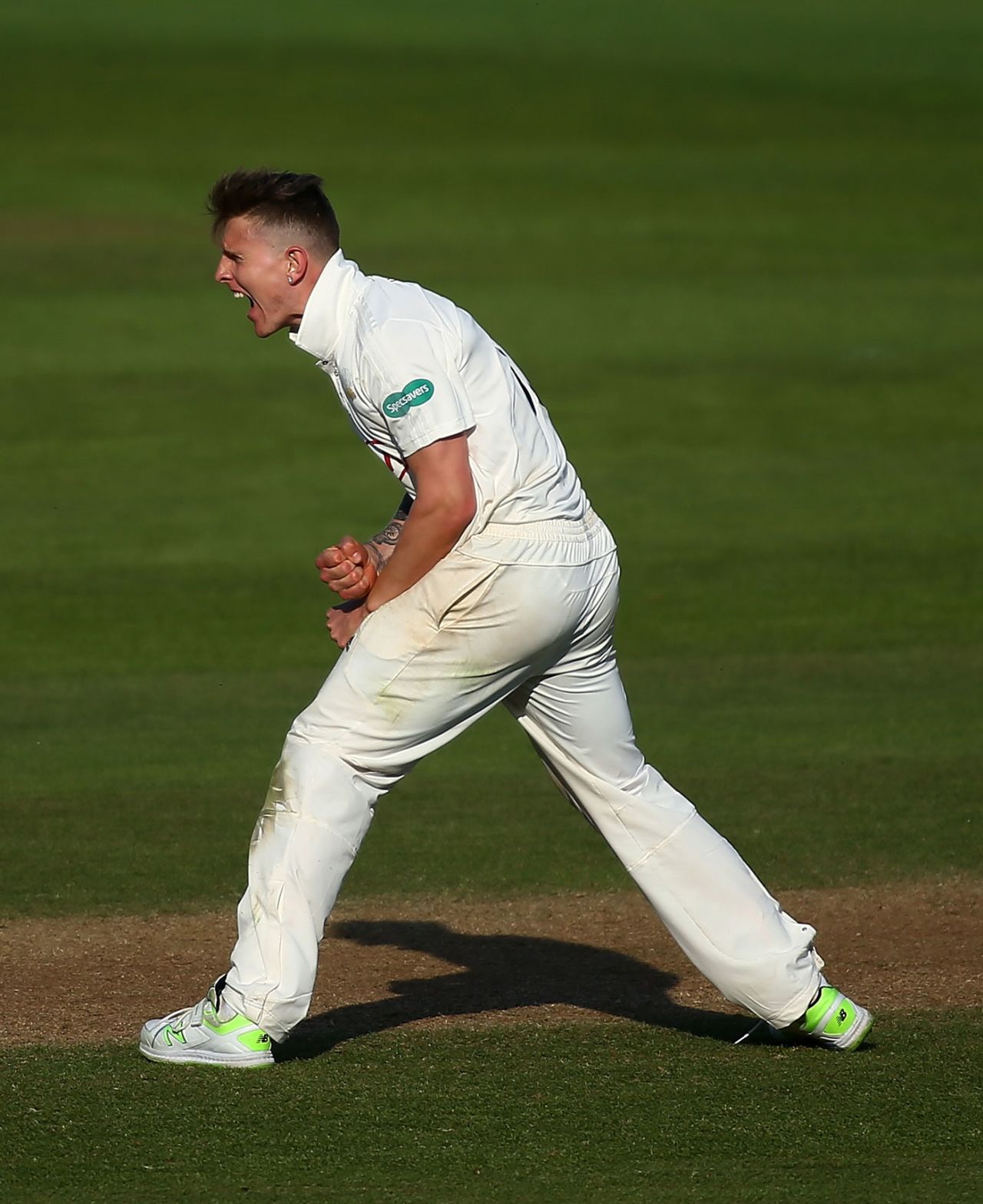 Conor McKerr celebrates after finally removing Joe Clarke, Surrey v Worcestershire, Specsavers Championship, Division One, Kia Oval, May 6, 2018