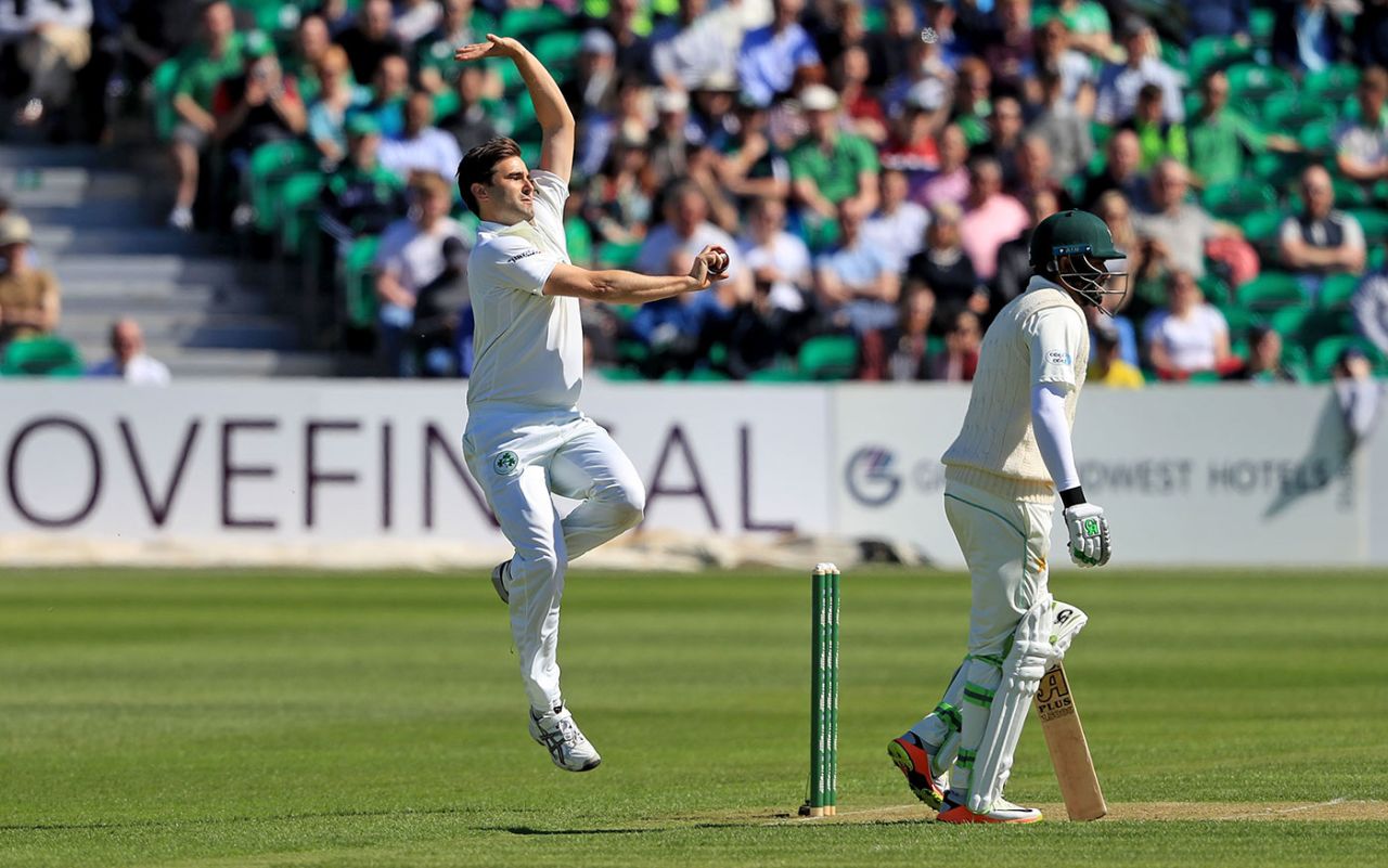Tim Murtagh bowled Ireland's first ball in Test cricket, Ireland v Pakistan, Only Test, Malahide, 2nd day, May 12, 2018
