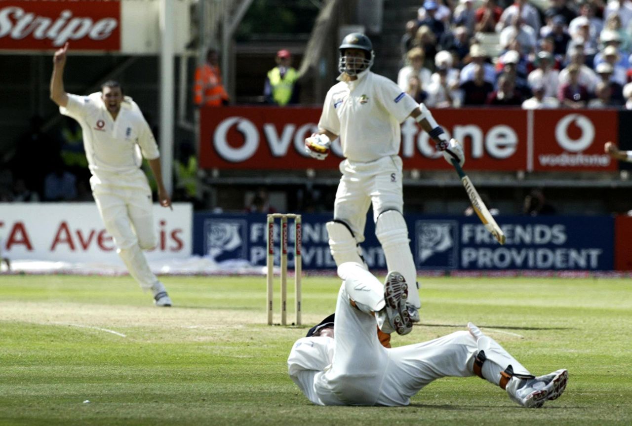 Geraint Jones catches Michael Kasprowicz down the leg side off Steve Harmison, England v Australia, 2nd Test, Edgbaston, August 7
