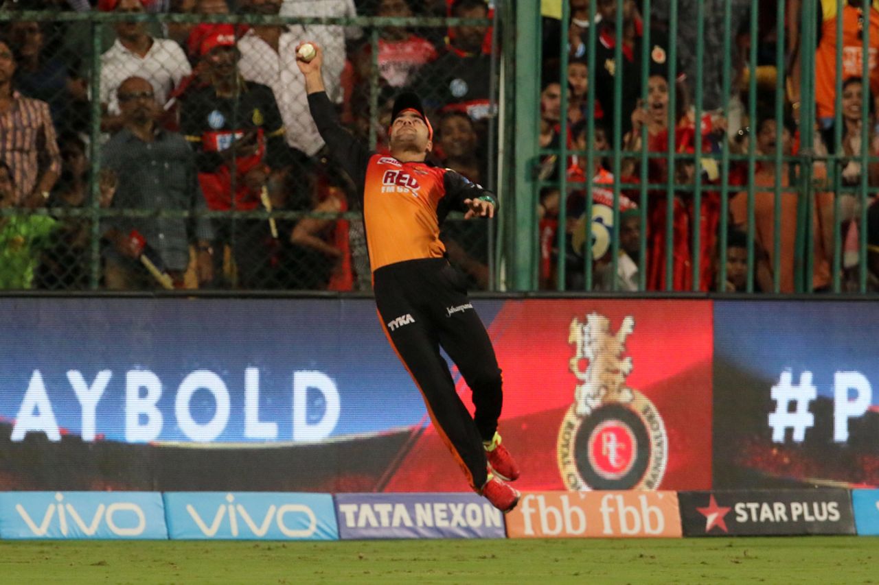 Rashid Khan sticks out his right hand in time, Royal Challengers Bangalore v Sunrisers Hyderabad, IPL, Bengaluru, May 17, 2018