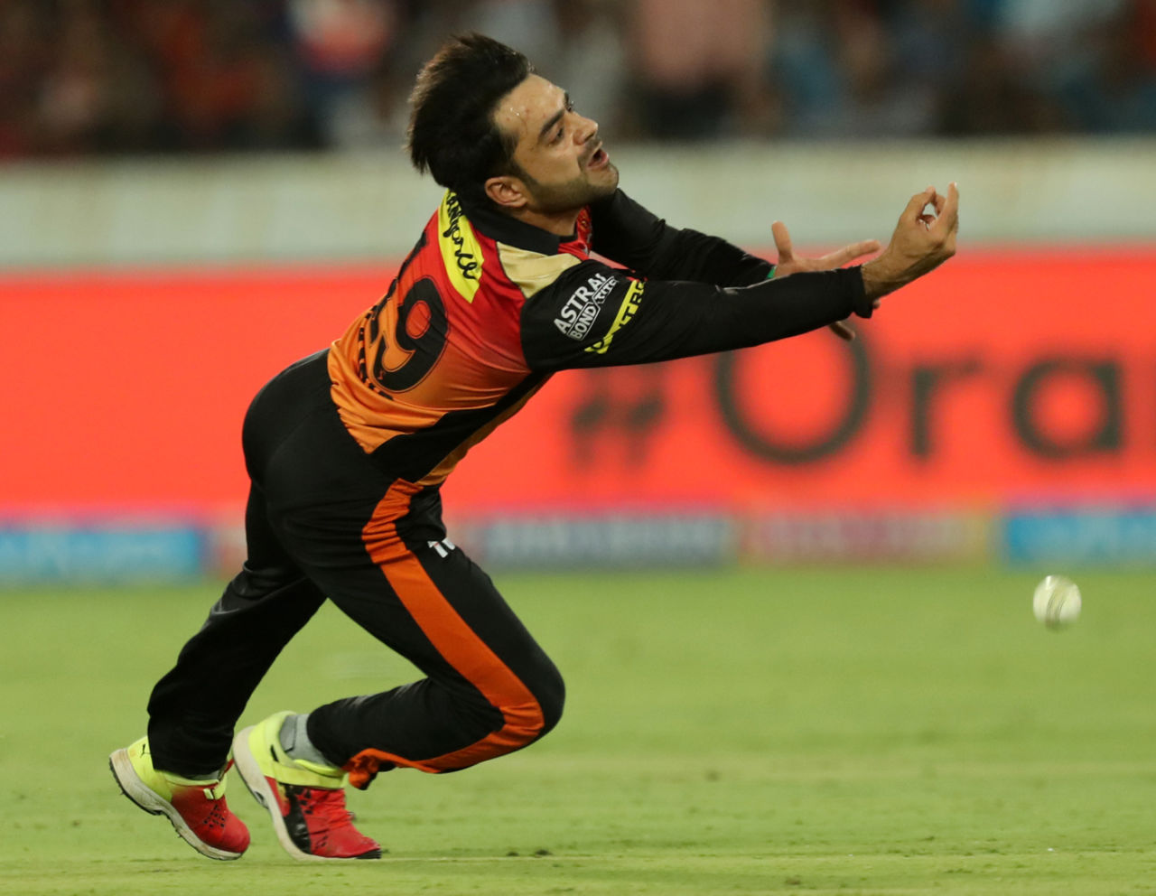 Rashid Khan drops a catch, Sunrisers Hyderabad v Kolkata Knight Riders, IPL 2018, Hyderabad, May 19, 2018