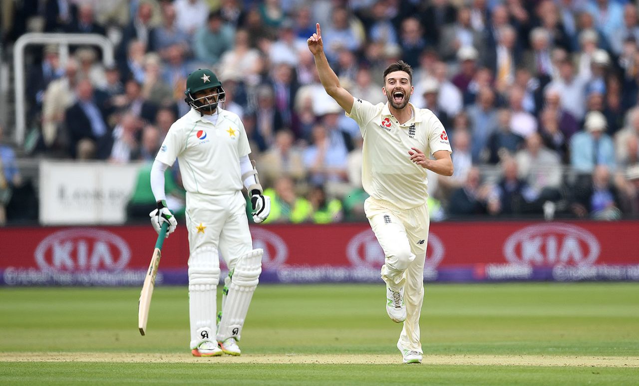 Mark Wood claimed England's first wicket of the second morning, England v Pakistan, 1st Test, Lord's, 2nd day, May 25, 2018