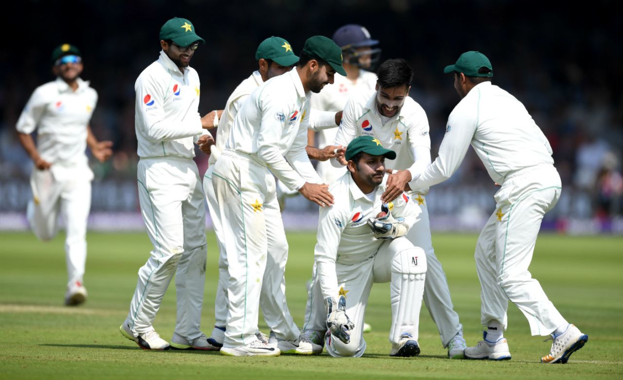 Sarfraz Ahmed held onto a blinder to remove Dawid Malan, England v Pakistan, 1st Test, Lord's 3rd day, May 26, 2018