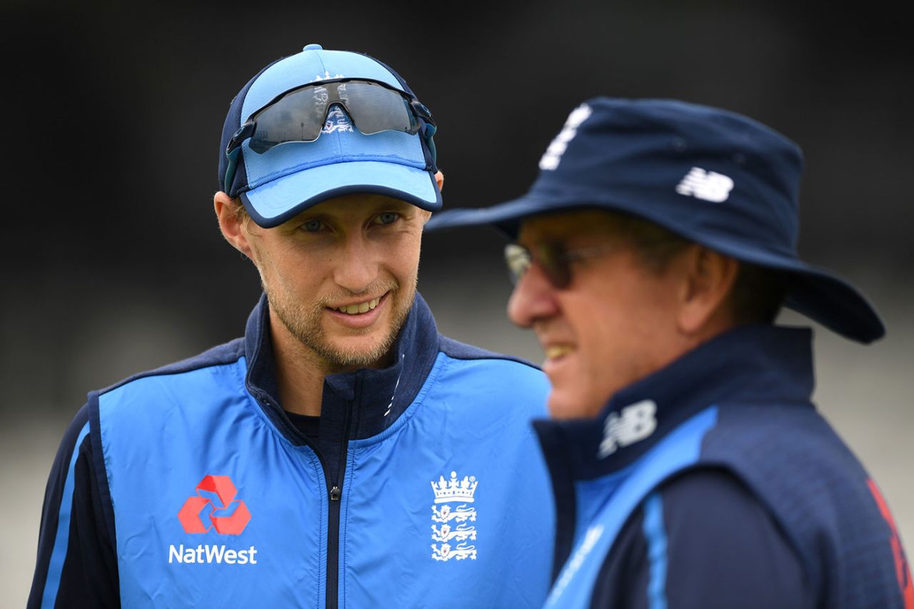 Joe Root and Trevor Bayliss ahead of the second Test, Headingley, May 31, 2018
