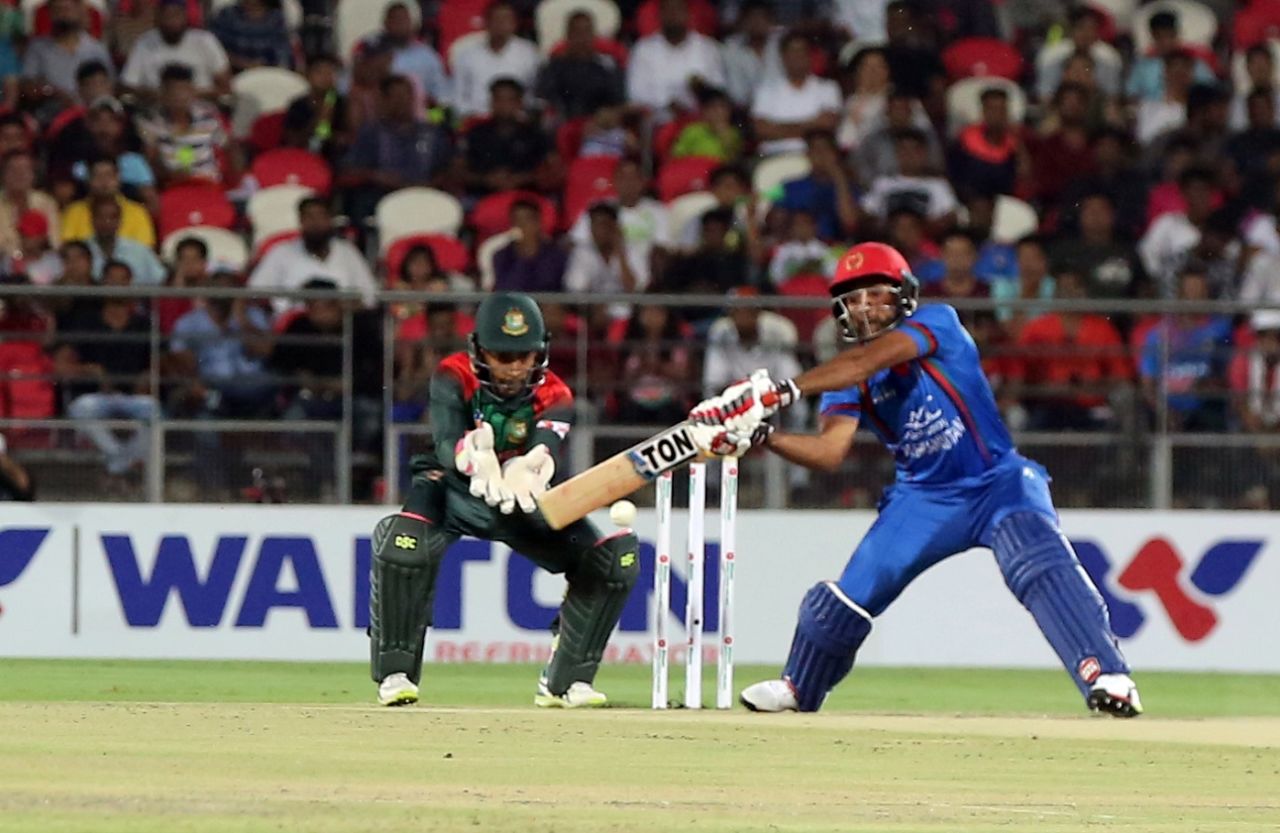 Usman Ghani reaches out for a cut, Afghanistan v Bangladesh, 3rd T20I, Dehradun, June 7, 2018