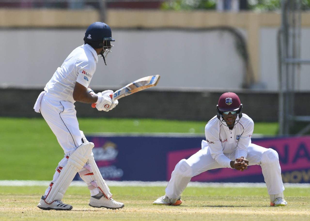 Shai Hope snaffles a catch to dismiss Dilruwan Perera, West Indies v Sri Lanka, 1st Test, Port of Spain, 3rd day, June 8, 2018