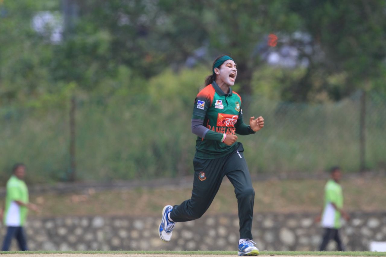 Jahanara Alam is overjoyed after taking a wicket, India v Bangladesh, women's Asia Cup final. Kuala Lumpur