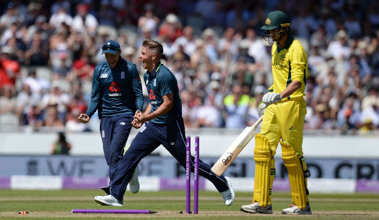 Sam Curran collected his first ODI wickets, England v Australia, 5th ODI, Old Trafford, June 24, 2018