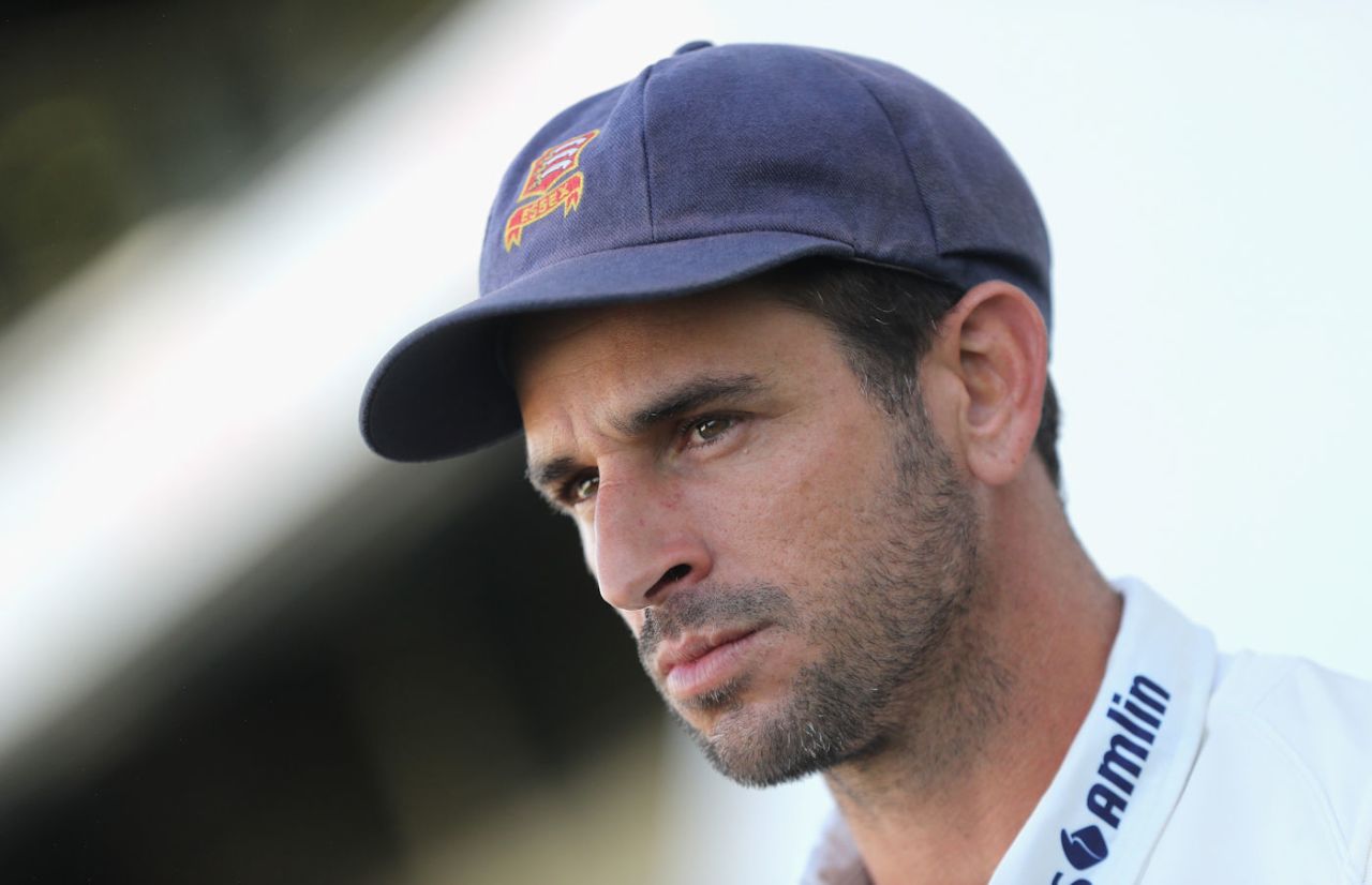 Ryan ten Doeschate after Essex's Championship victory at Edgbaston, September 14, 2017 