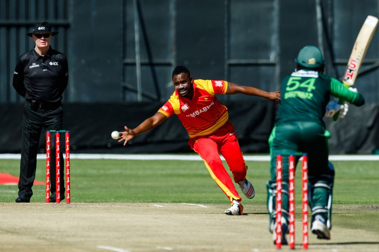Chamu Chibhabha fields off his own bowling, Zimbabwe v Pakistan, T20I tri-series Match 1, Harare, July 1, 2018