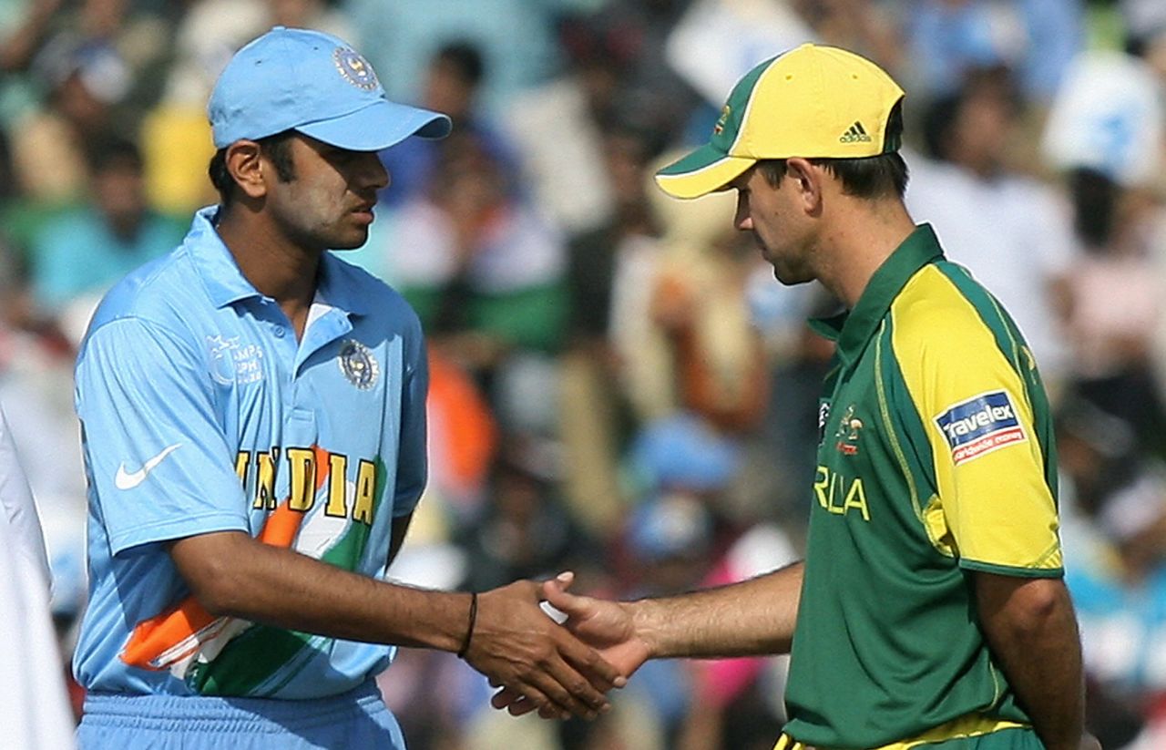 Rahul Dravid shakes hands with Ricky Ponting, ICC Champions Trophy, Mohali, October 29, 2006