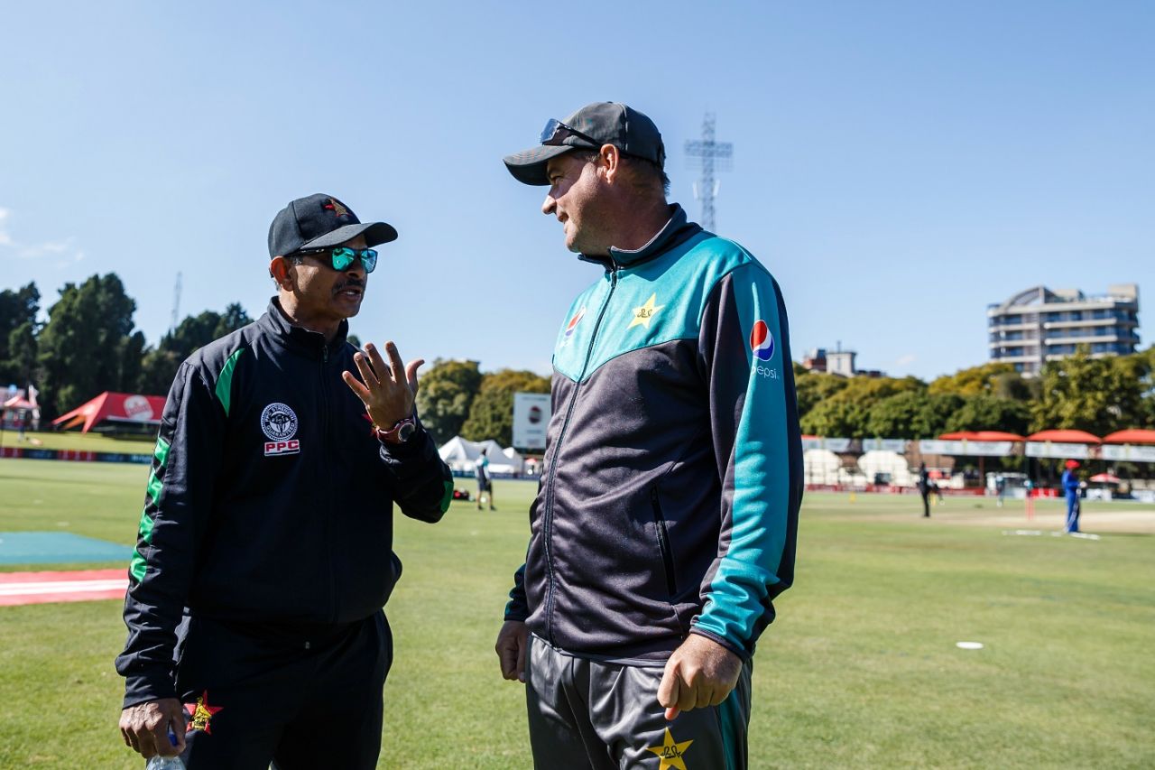 Lalchand Rajput and Mickey Arthur in conversation, Zimbabwe v Pakistan, Zimbabwe T20I tri-series, Harare