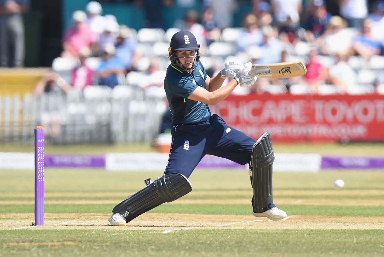 Nat Sciver drives through the covers, England v New Zealand, 2nd Women's ODI, Derby, July 10, 2018