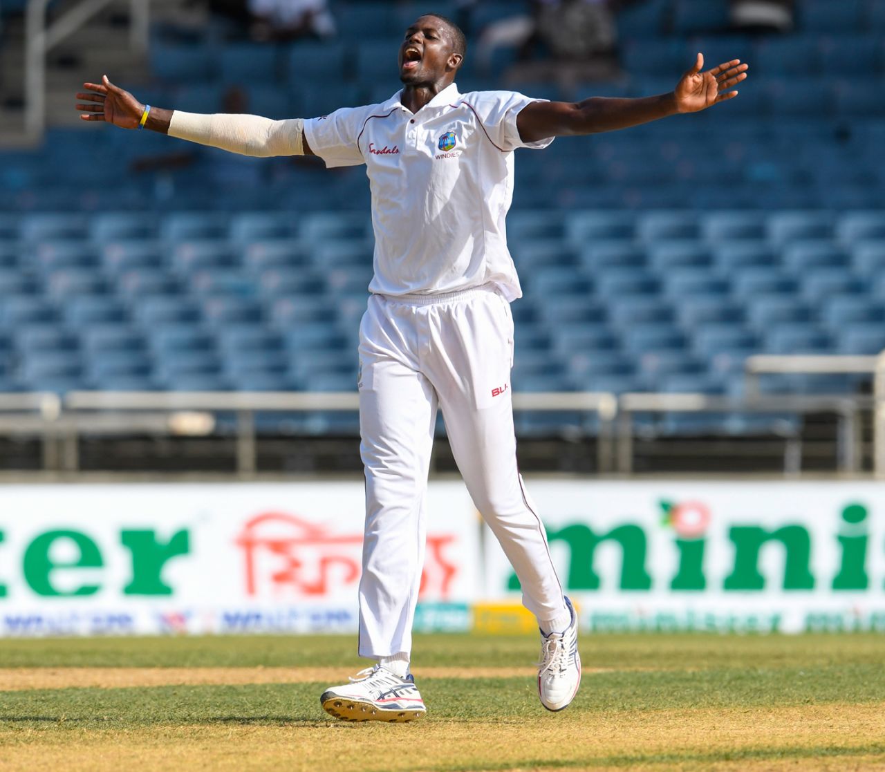 Jason Holder imposed himself early, West Indies v Bangladesh, 2nd Test, Jamaica, 2nd day, July 13, 2018