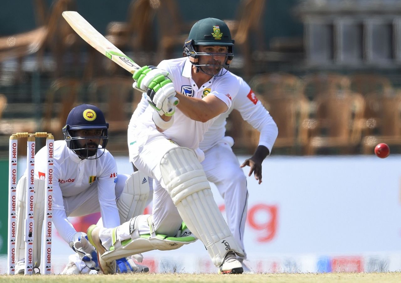 Dean Elgar rolls out a reverse sweep, Sri Lanka v South Africa, 2nd Test, SSC, 3rd day, July 22, 2018