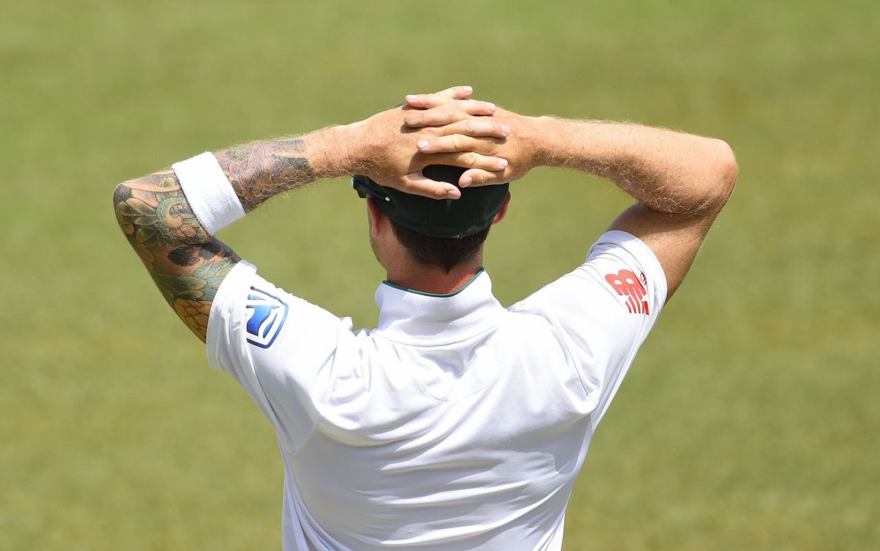 Dale Steyn looks on as South Africa search for wickets, 2nd Test, Colombo, 3rd day, July 22, 2018