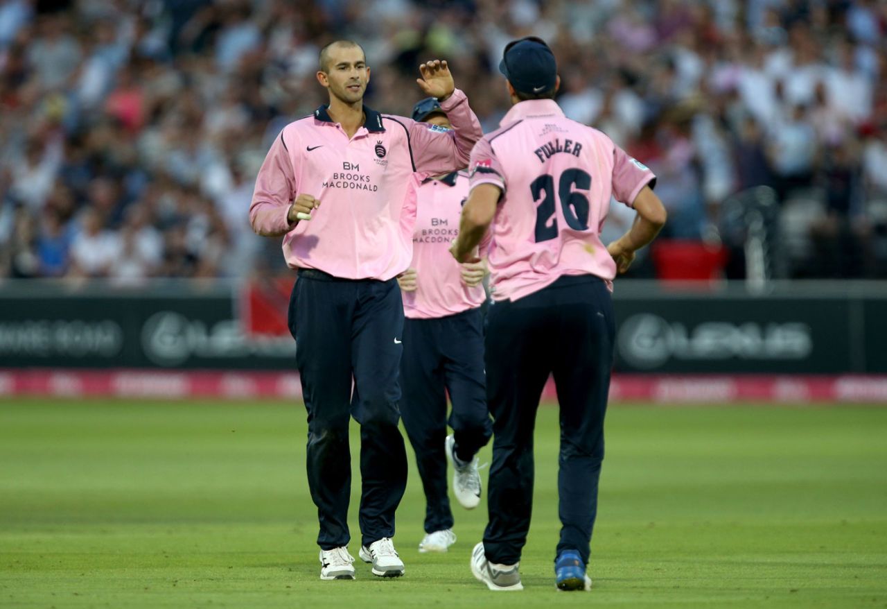 Ashton Agar picked up vital wickets, Middlesex v Hampshire, Vitality Blast, Lord's, July 26, 2018