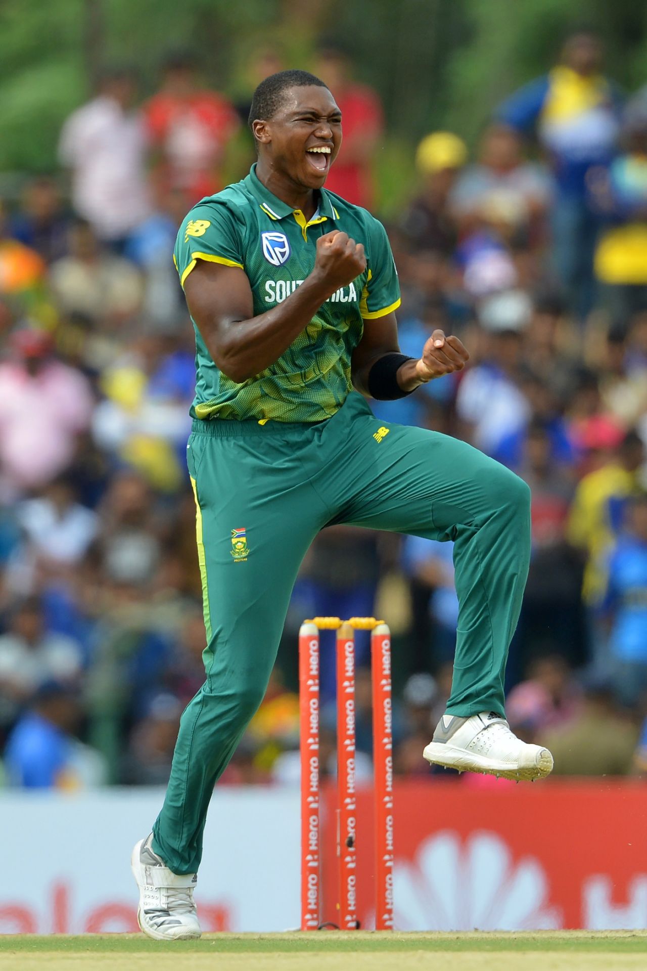 Lungi Ngidi took two wickets in one over to rattle Sri Lanka, Sri Lanka v South Africa, 2nd ODI, Dambulla, August 1, 2018