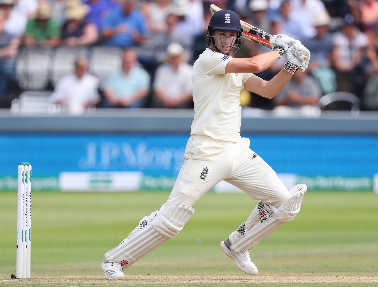 Chris Woakes plays a cut, England v India, 2nd Test, Lord's, 3rd day, August 11, 2018