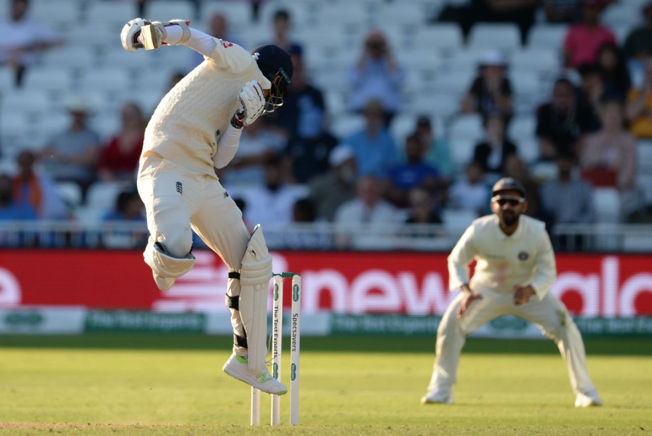 James Anderson fends off a bouncer, England v India, 3rd Test, Trent Bridge, 4th day, August 21, 2018