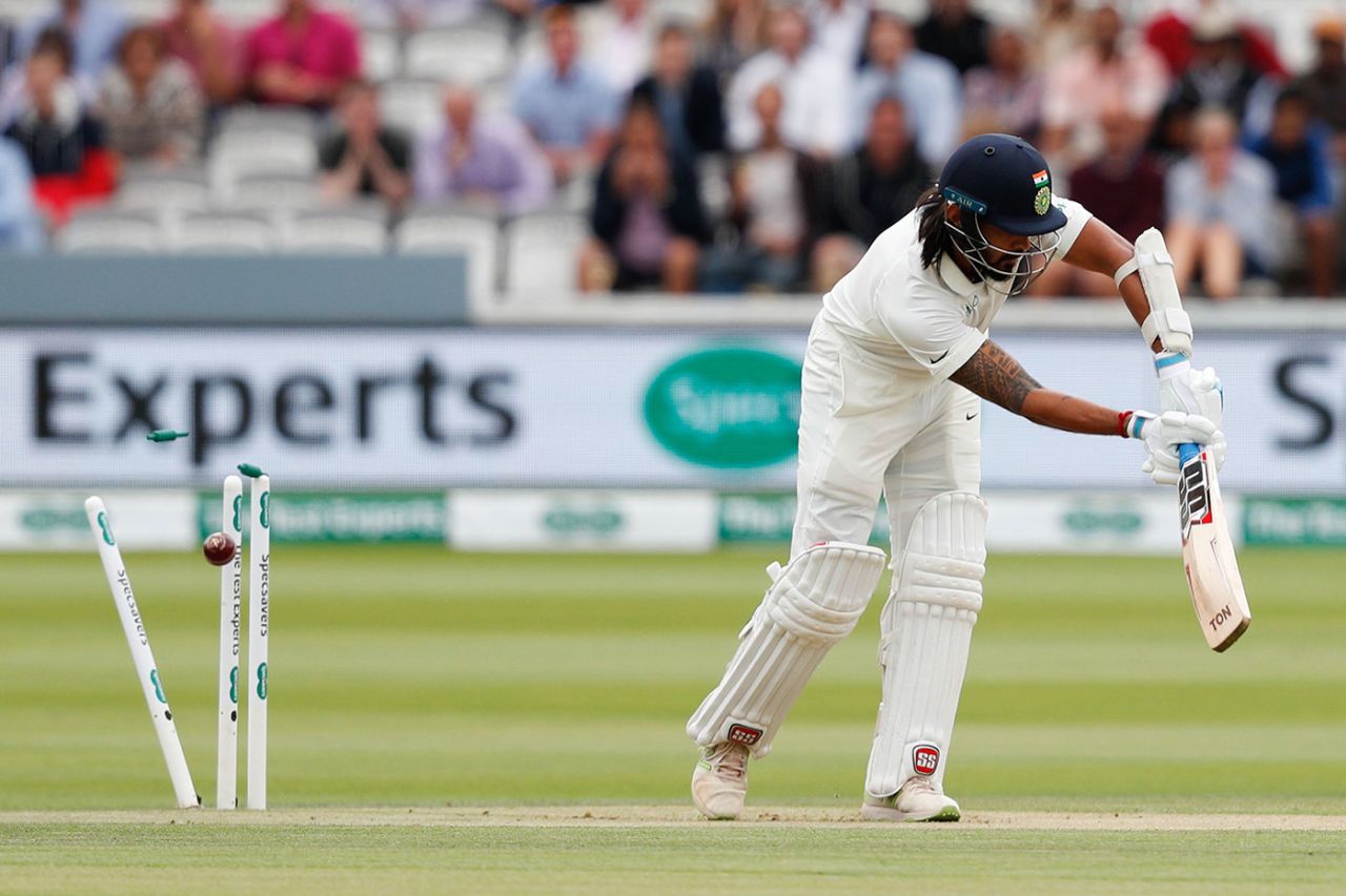 M Vijay gets bowled, England v India, 2nd Test, Lord's, 2nd day, August 10, 2018
