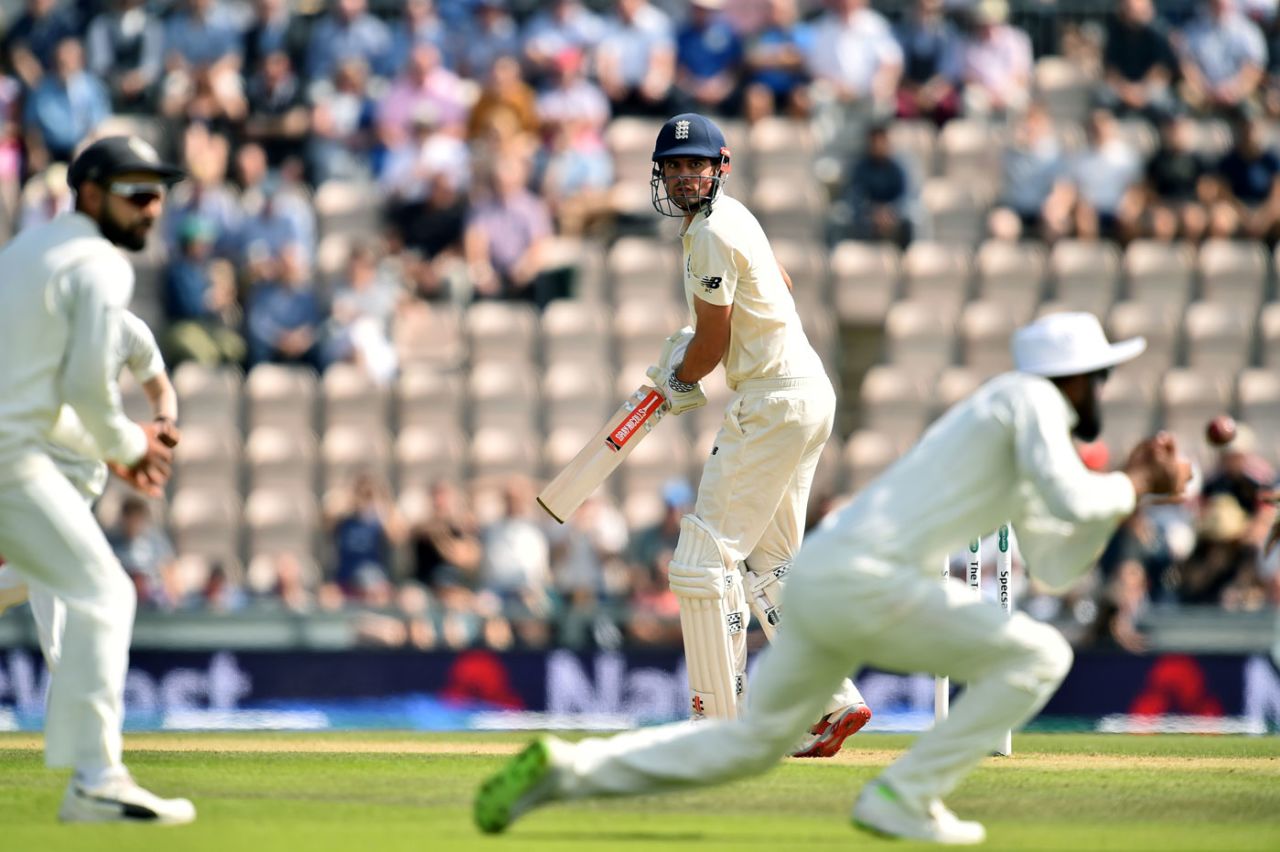 A juggling catch from KL Rahul sent Alastair Cook on his way, England v India, 4th Test, Southampton, 3rd day, September 1, 2018
