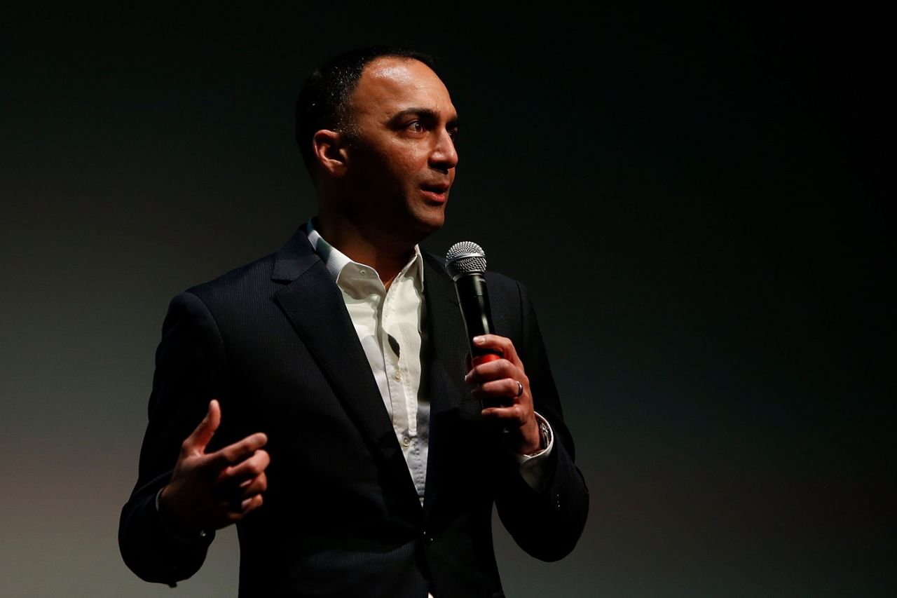 Paraag Marathe addresses the audience during a leadership dinner, May 22, 2018