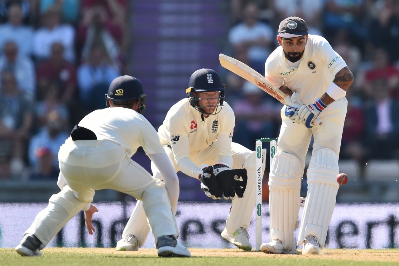 Virat Kohli watches the ball right under his eyes, England v India, 4th Test, Ageas Bowl, 4th day, September 2, 2018