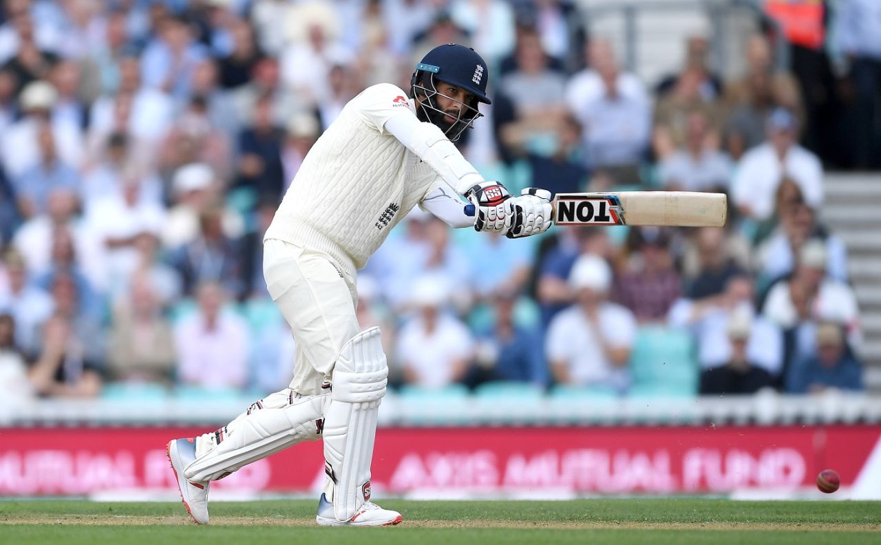 Moeen Ali drives the ball, England v India, 5th Test, The Oval, 1st day, September 7, 2018