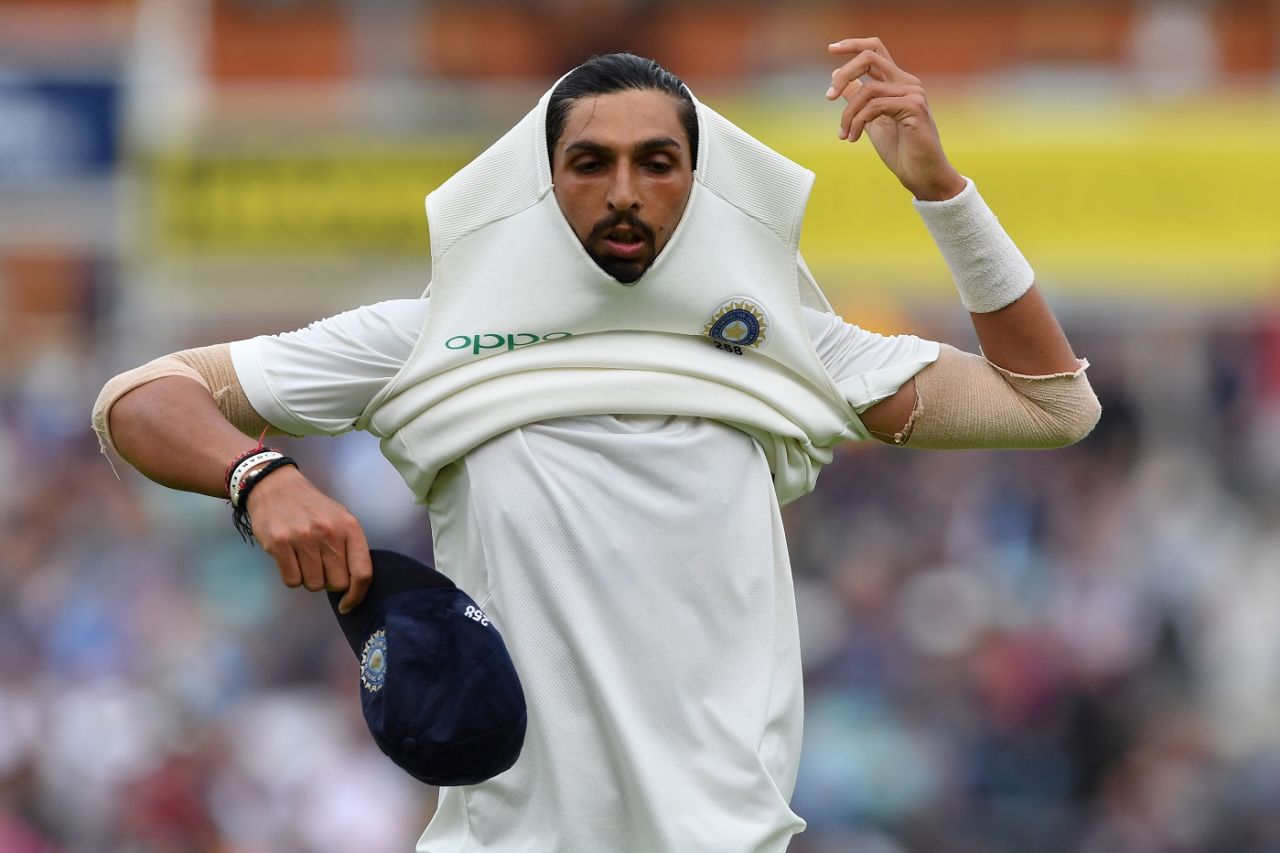 Ishant Sharma endured a tough second morning, England v India, 5th Test, The Oval, 2nd day, September 8, 2018