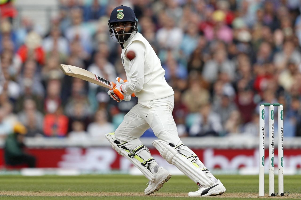 Ravindra Jadeja sets off for a run, England v India, 5th Test, The Oval, 3rd day, September 9, 2018 
