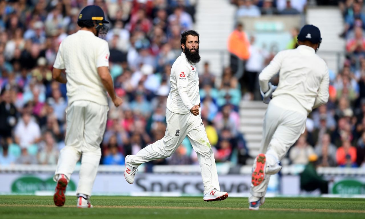 Moeen Ali celebrates a wicket, England v India, 5th Test, The Oval, 3rd day, September 9, 2018