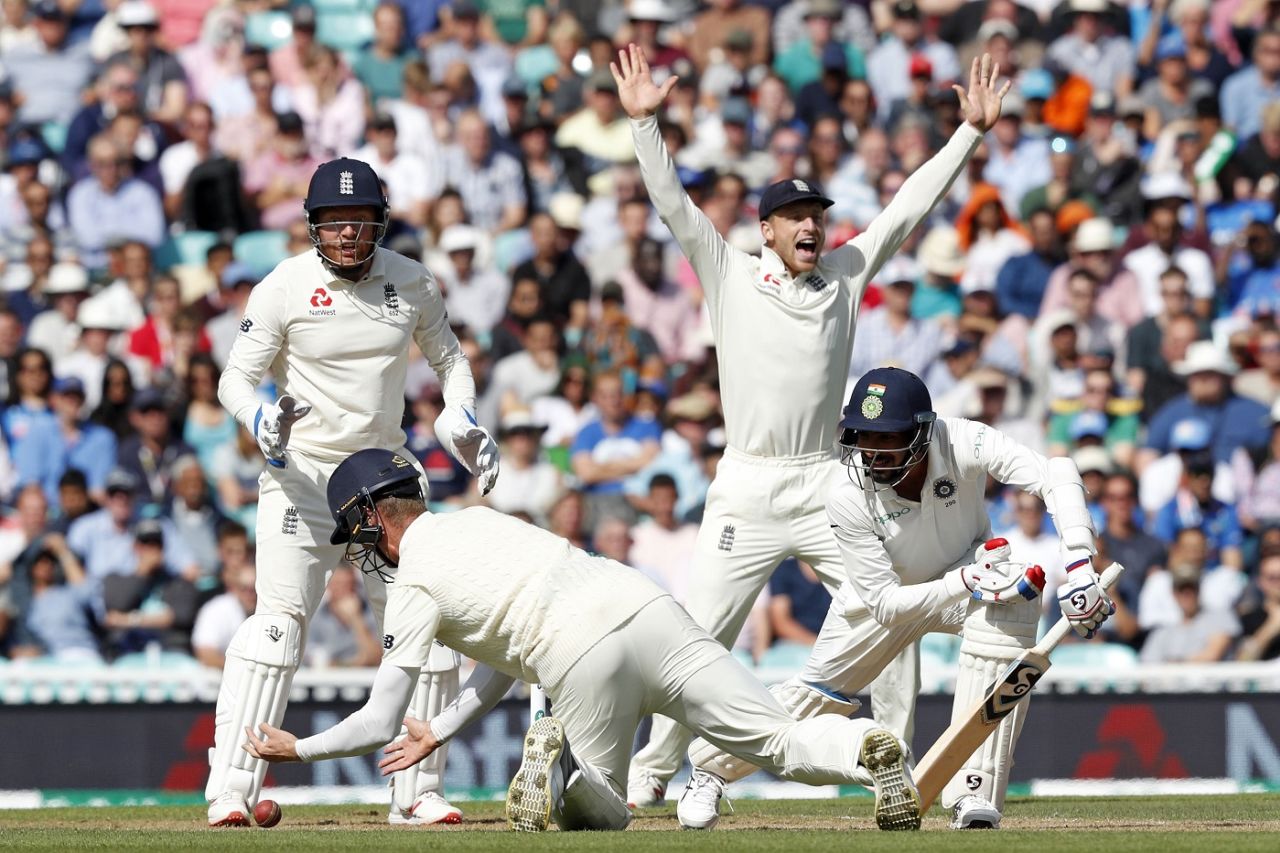 Keaton Jennings puts down Jasprit Bumrah at silly point, England v India, 5th Test, The Oval, 3rd day, September 9, 2018
